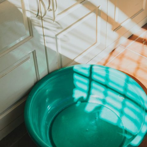 Plastic Bath Tub Oval 90L x 2